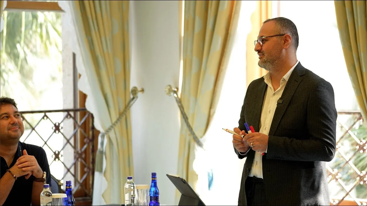 WEBINAR - Aile Şirketlerini Geleceğe Hazırlamak - VIA Consulting - Dr. Kamil BAYAR